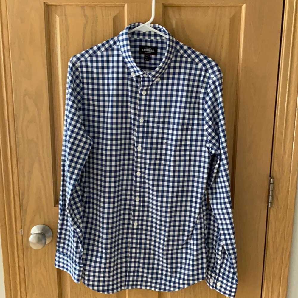 Men’s Express extra slim performance button down
